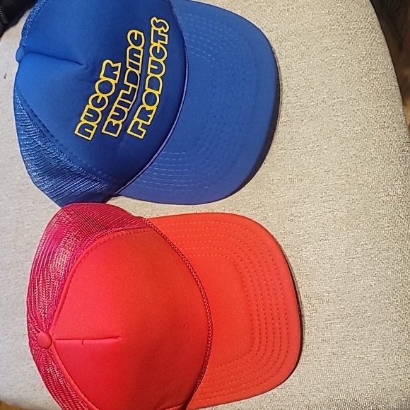 None Other - Bundle 2 rope vintage trucker hats